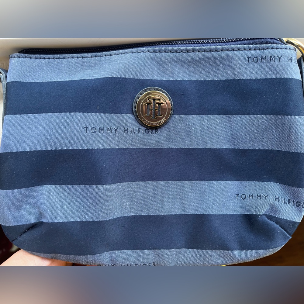 EUC Tommy Hilfiger 2-Tone Stripe Crossbody Bag